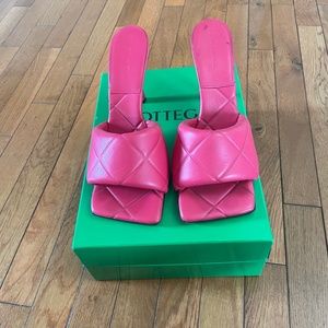 Women’s Bottega veneta rubber lido sandals